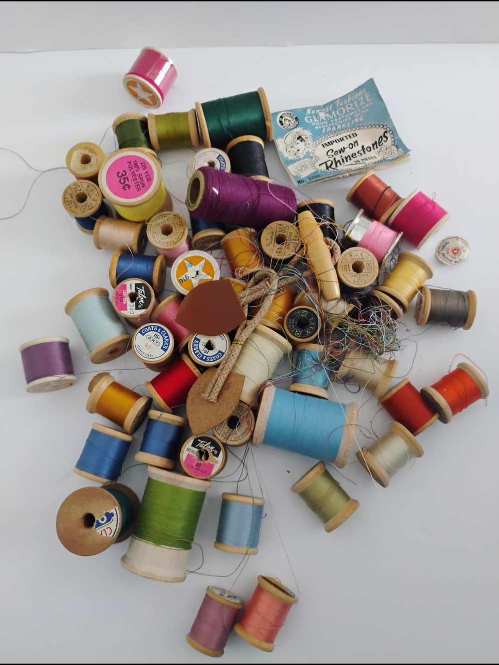 Vintage Wooden Spool Thread Assortment - Multicolor